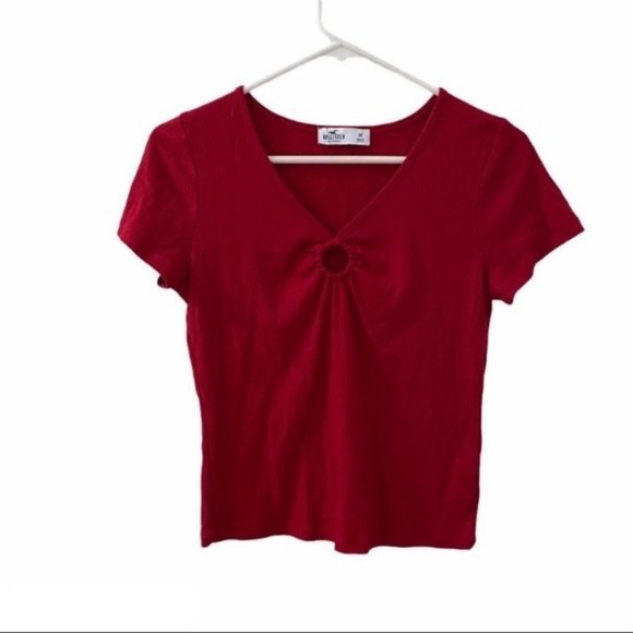 Hollister Tops - HOLLISTER ribbed keyhole crop top red womans size medium